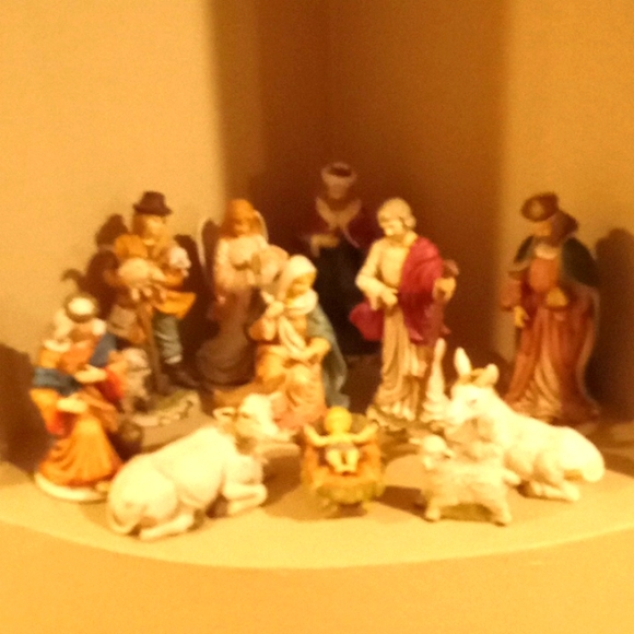 VTG- Brinn'sThe Nativity.  11 Piece Set.  Pittsburgh PA. - Picture 13 of 14